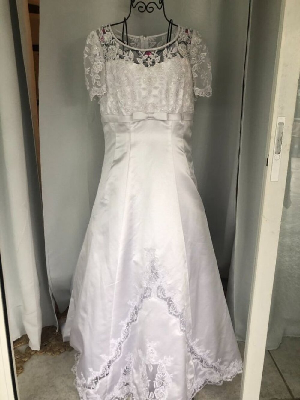 David's Bridal White Wedding Dress Style 94283 Polyester Nylon